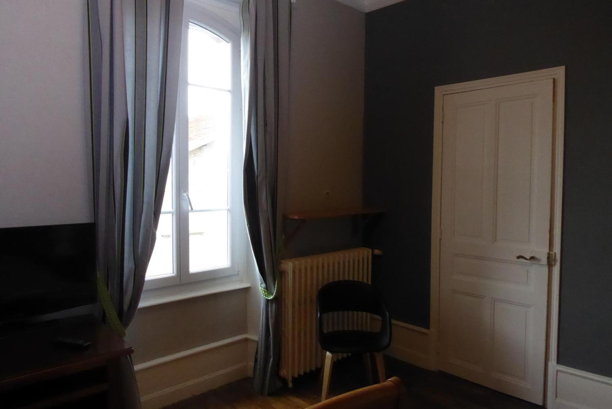 ורדון-סור-מוס La Dragee Hote, Chambres Chez L'Habitant חדר תמונה